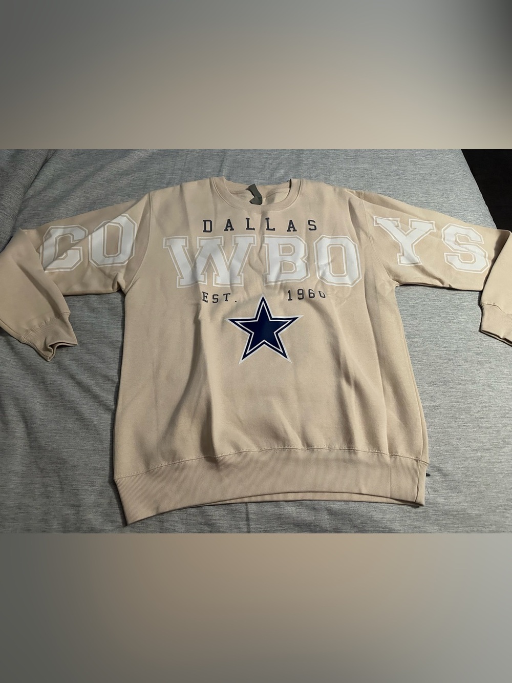 Woman’s Dallas Cowboys sweater